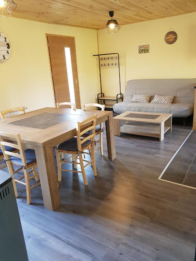 فيلا Maison Independante Saint-Amand-en-Puisaye المظهر الخارجي الصورة